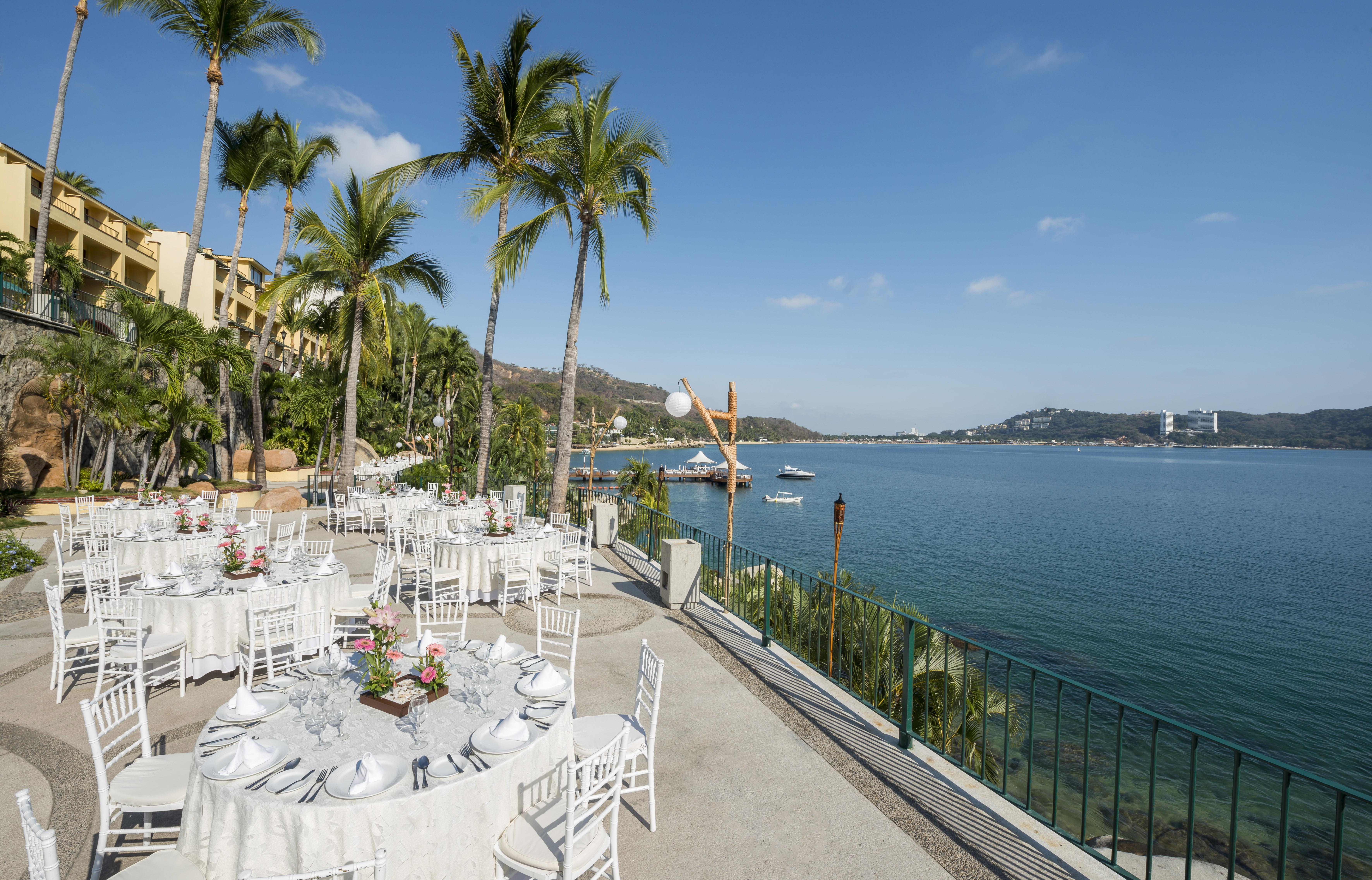 阿卡普尔科迪亚曼特卡米诺里尔酒店 外观 照片 View of the Bay of Acapulco