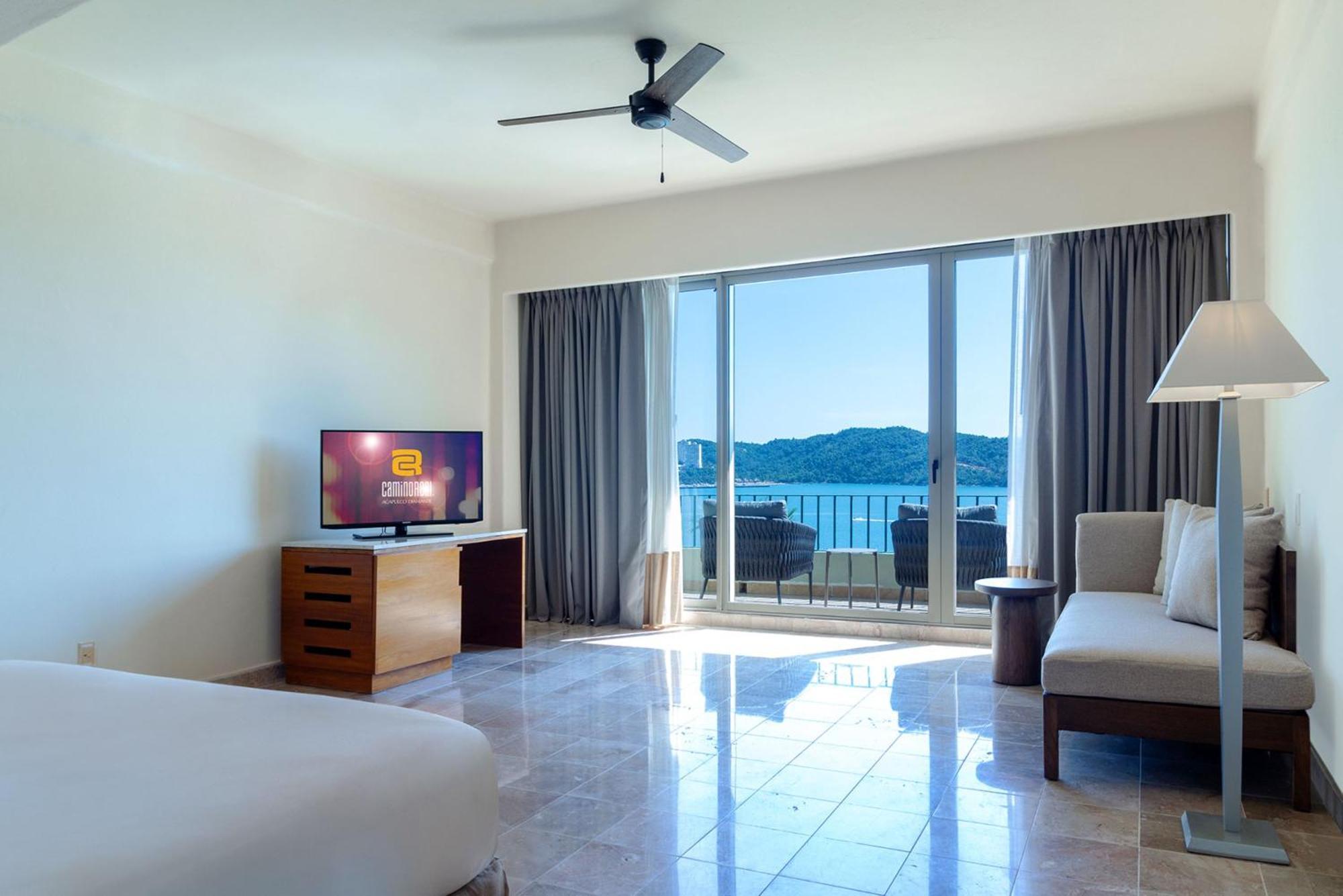 阿卡普尔科迪亚曼特卡米诺里尔酒店 外观 照片 A room at the hotel